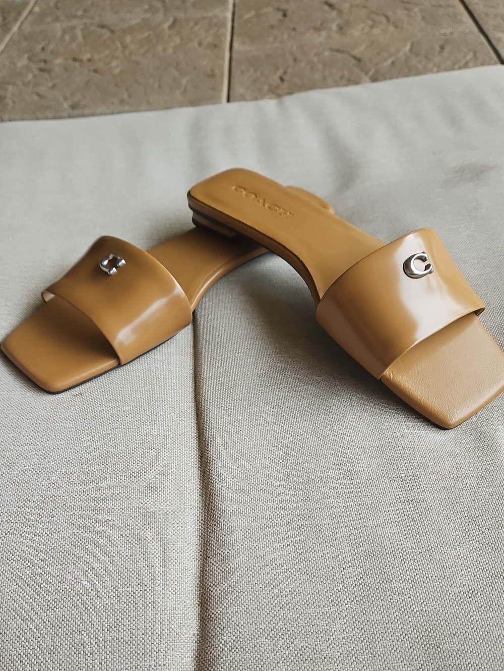 Coach Holly Sandal Mules Smooth Leather, "C" Logo, Cushioned, Caramel Tan- 8.5